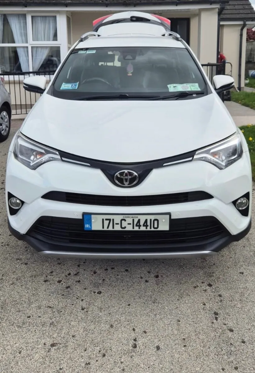 Toyota RAV4 2017 - Image 1