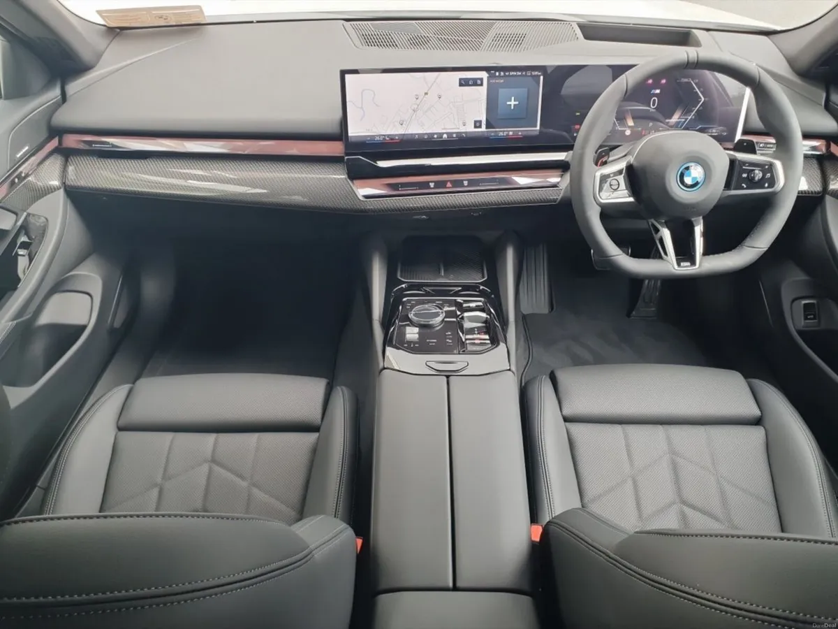 BMW 5-Series 530e M Sport Pro Saloon - Image 4