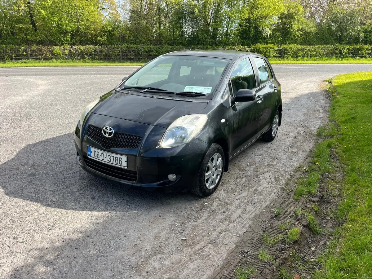 Toyota Yaris - Image 4