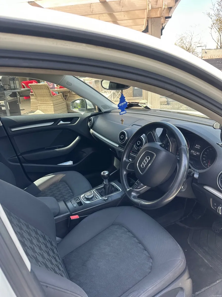 Audi A3 2014 - Image 4