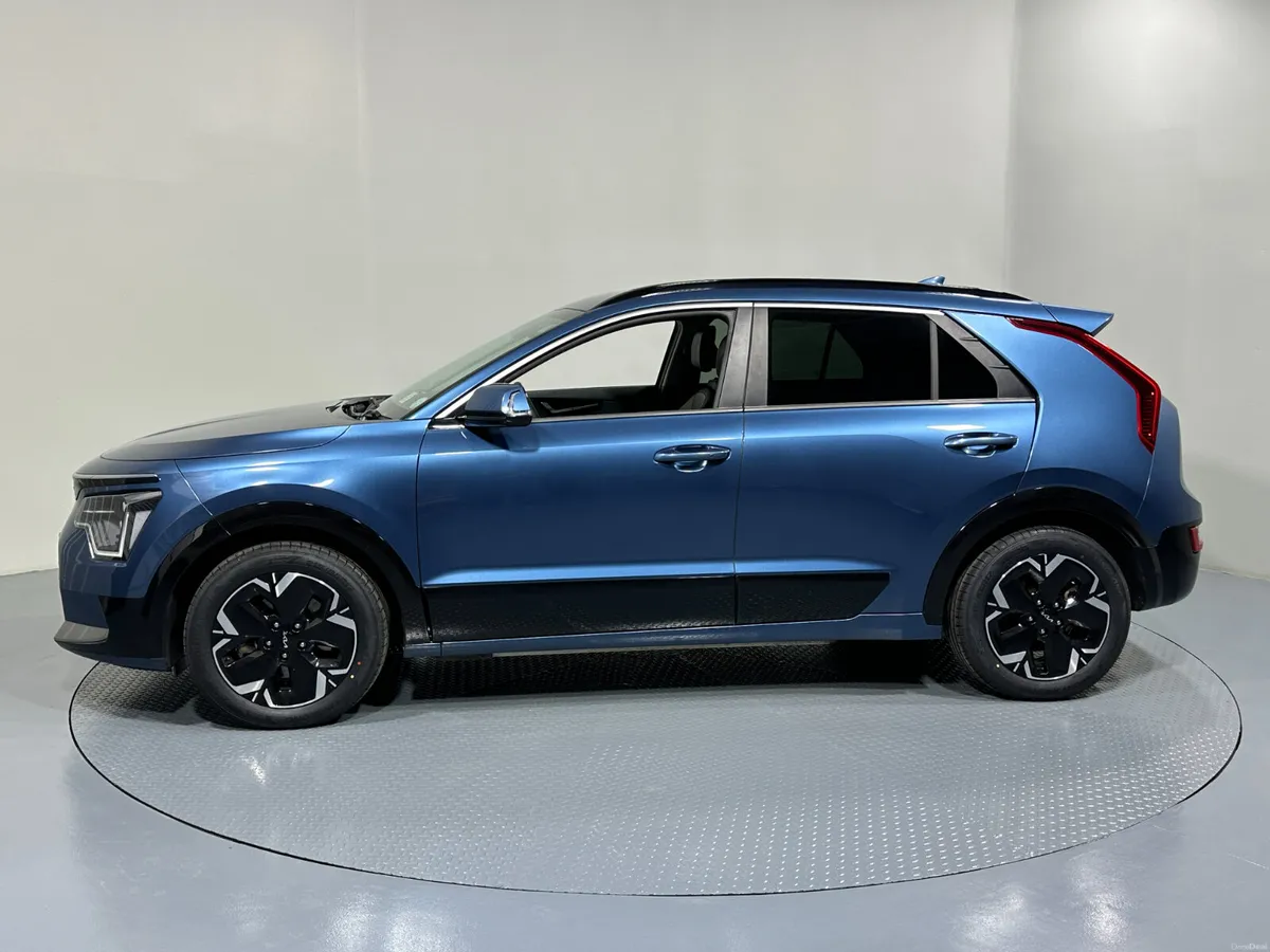 Kia Niro EV K4 64 KW/H Battery 450KMS Range 222 - Image 4