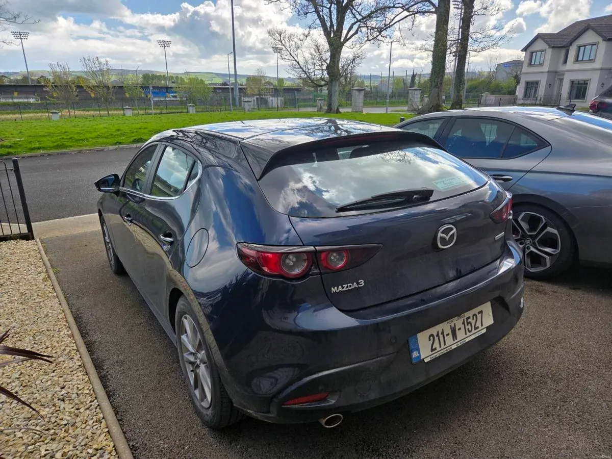 Mazda 3 petrol hybrid 122hp - Image 3