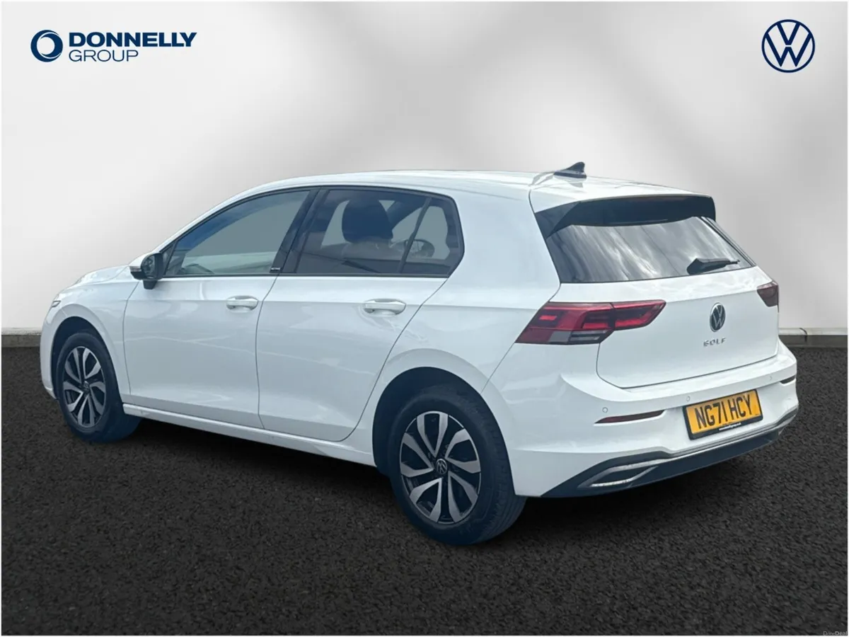Volkswagen Golf Hatchback Special Edition Active - Image 3