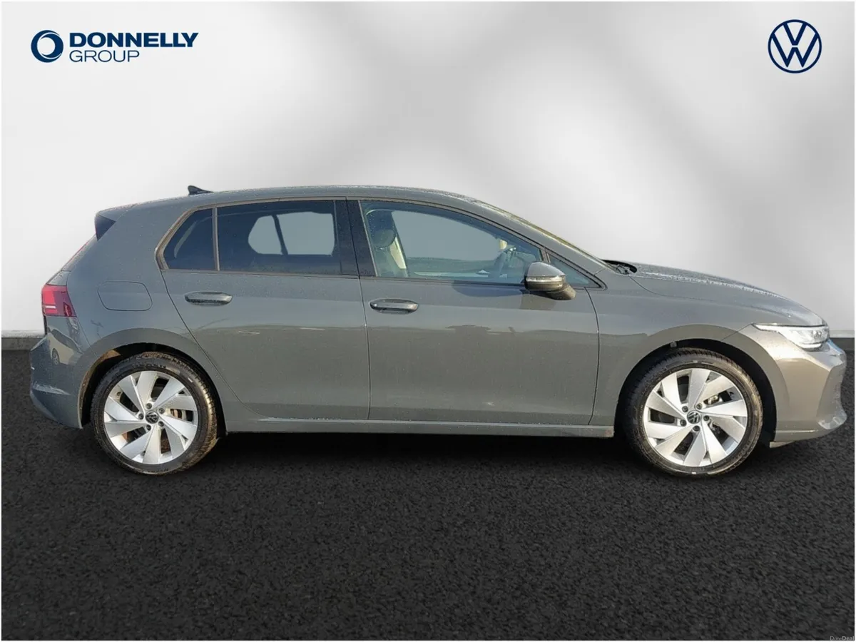 Volkswagen Golf Hatchback Match - Image 4
