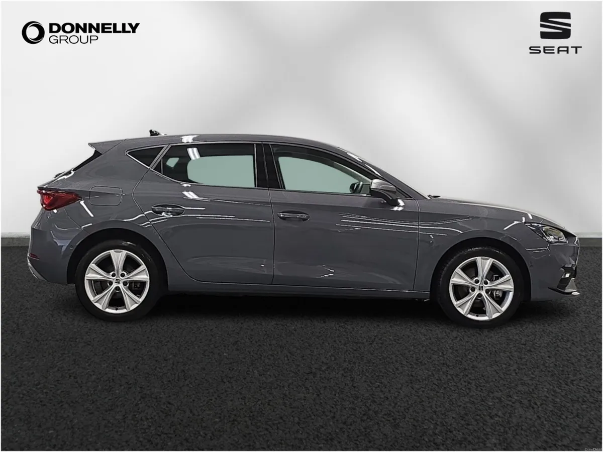 SEAT Leon Hatchback FR - Image 4