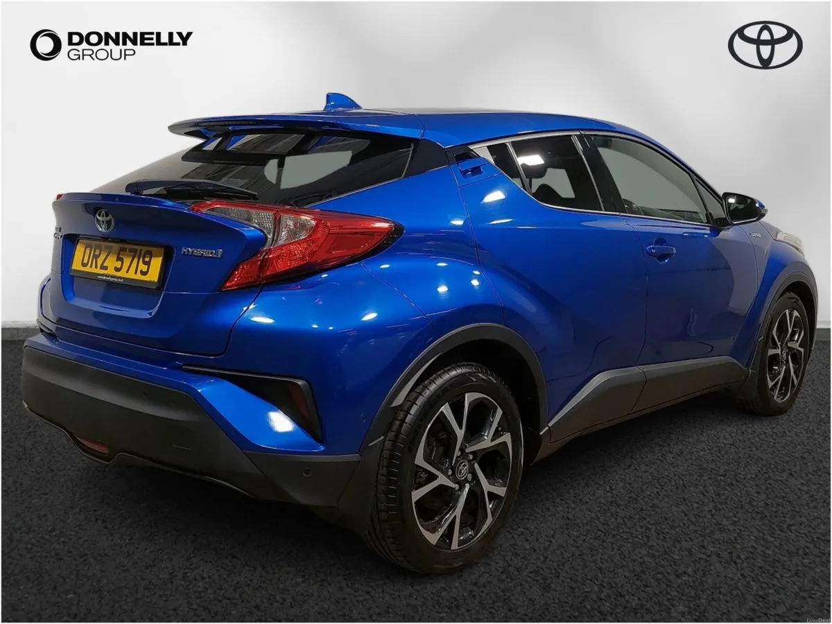 Toyota C-HR Hatchback Design - Image 4