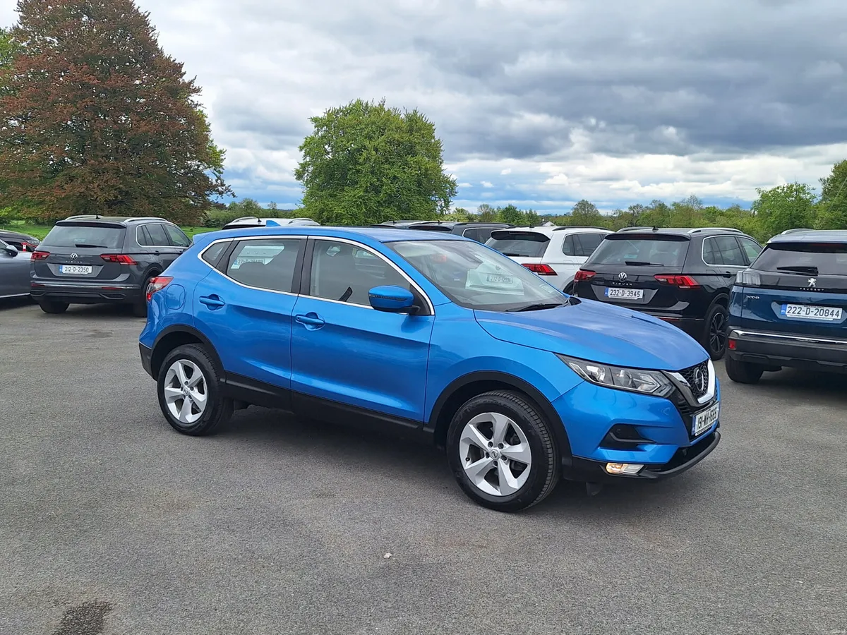 Qashqai 1.5 Acenta Premium *Heated Seat/High Spec - Image 1