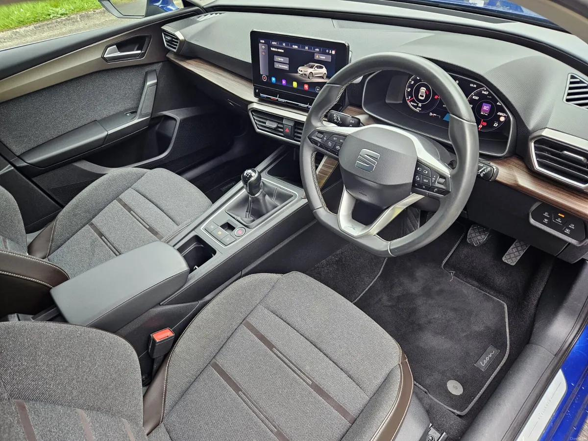 XCELLENCE - APPLE PLAY - 210TAX - PETROL - - Image 2
