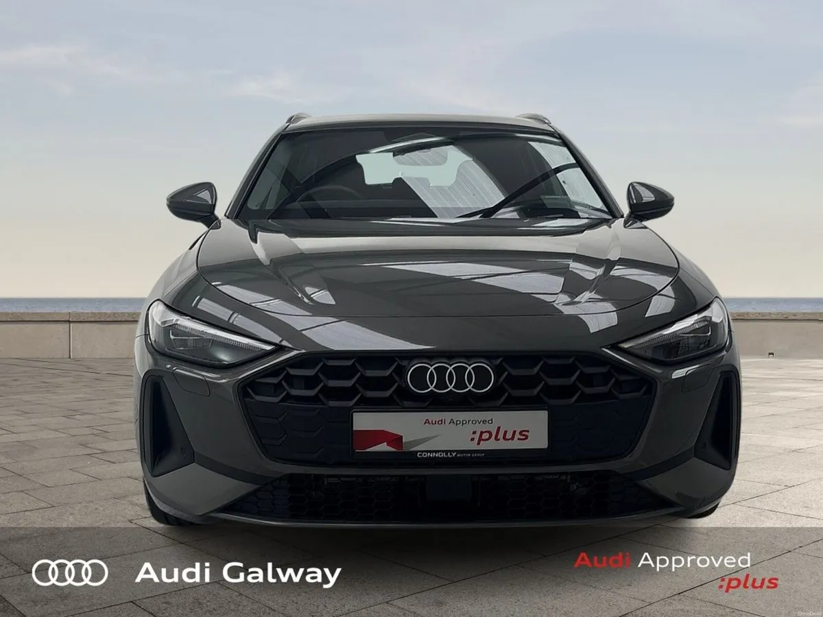 Audi A5 E-HYBRID AVANT QUATTRO A/T - Image 4