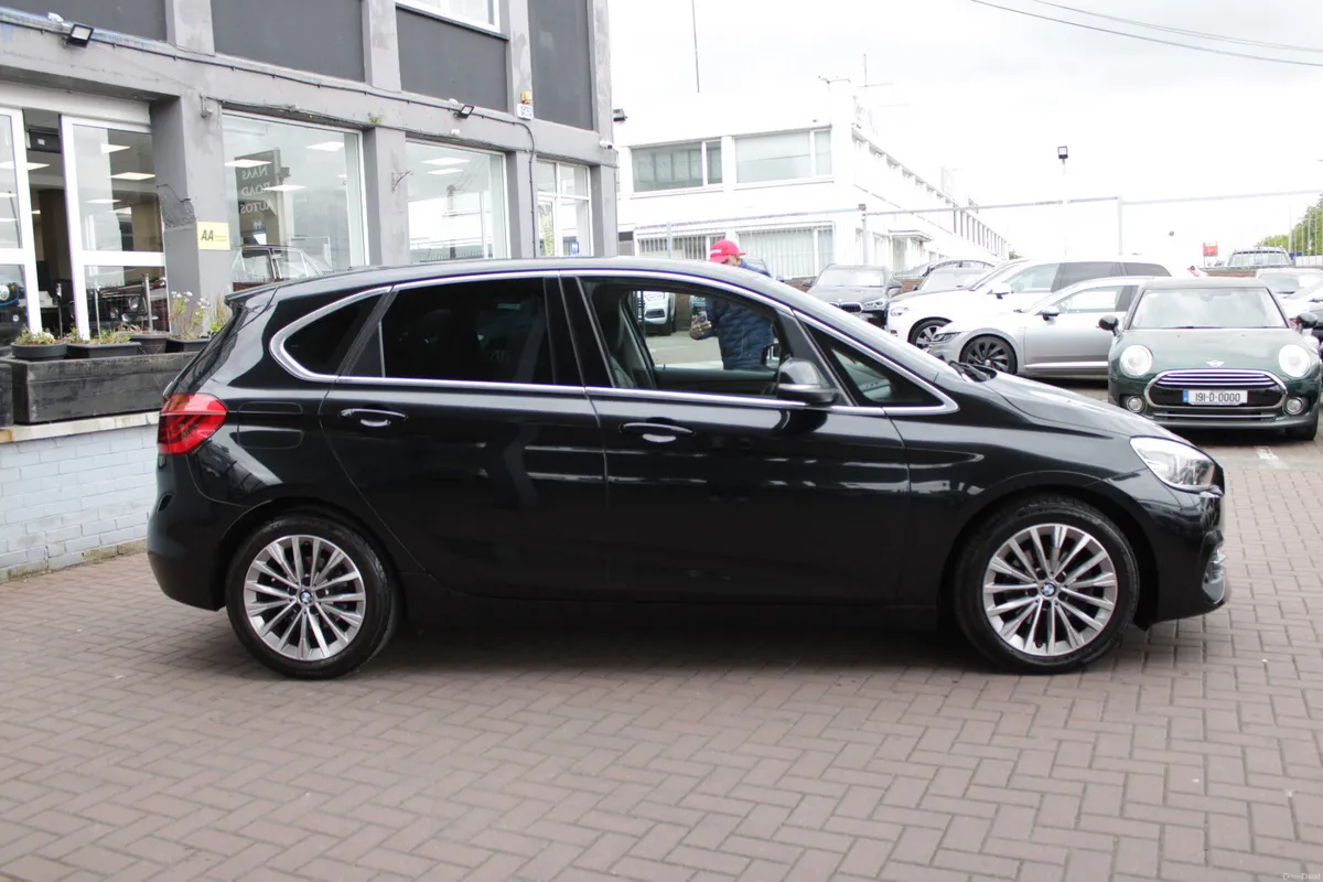2019 BMW 2-SERIES 218D 2.0 5DR HATCHBACK AUTO - Image 3