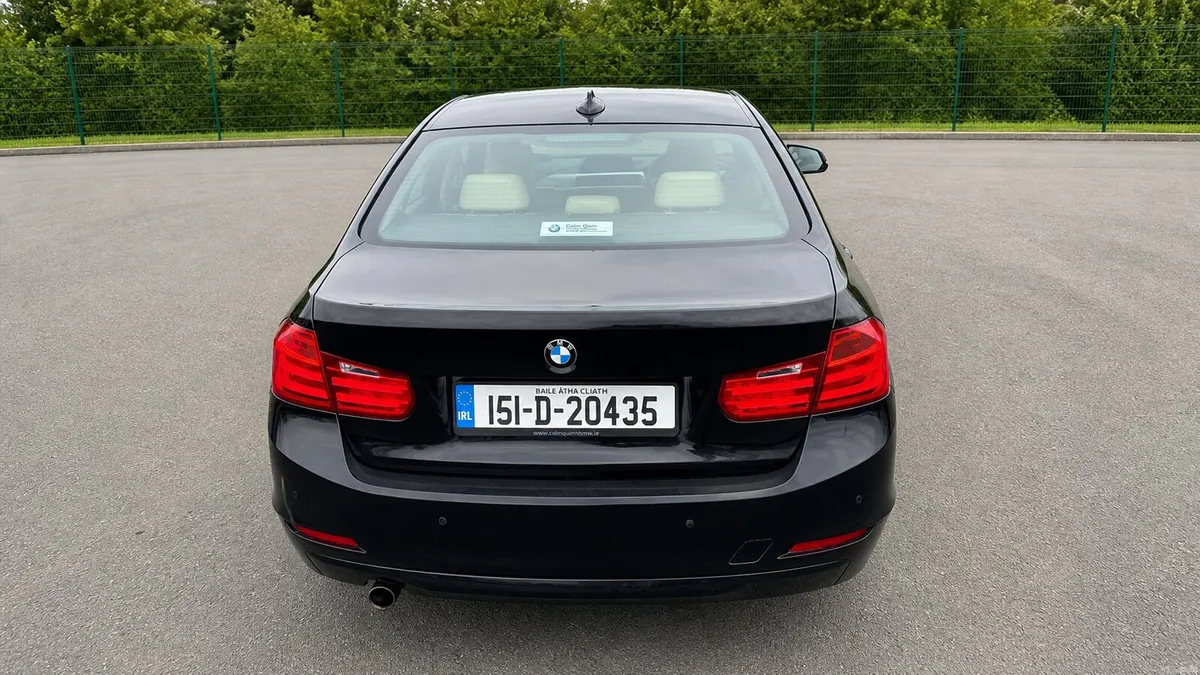 2015 BMW 316d Automatic - Image 4