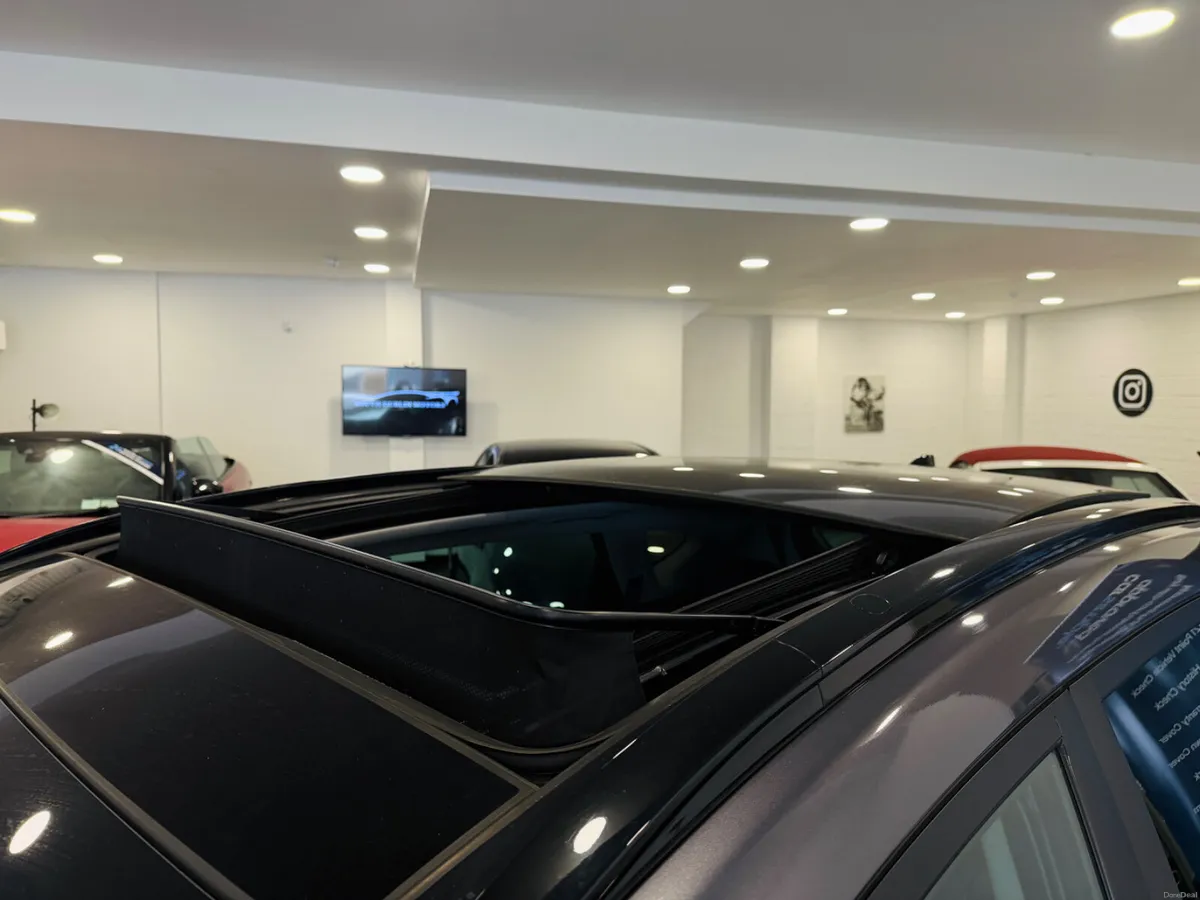 2016 Hyundai Tucson Premium-Pan Roof - Image 4