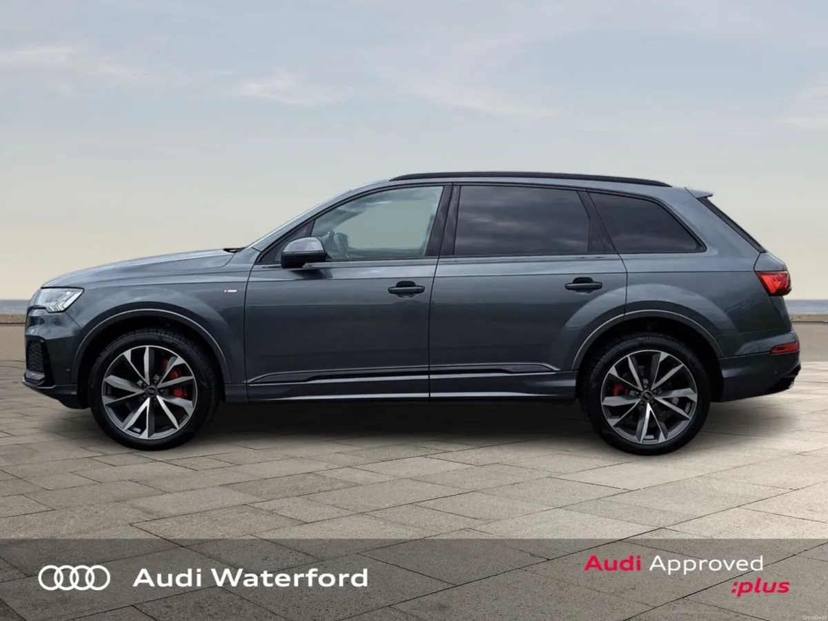 Audi Q7 50 TDI quattro S Line Black Edition - Image 4
