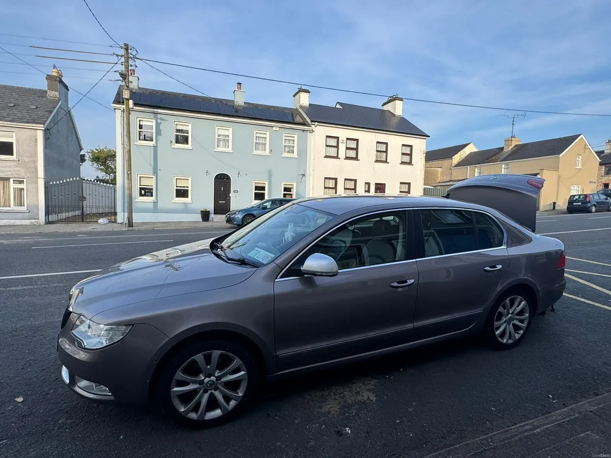 Skoda Superb 2011 2.0 TDI Auto – NCT - Image 2