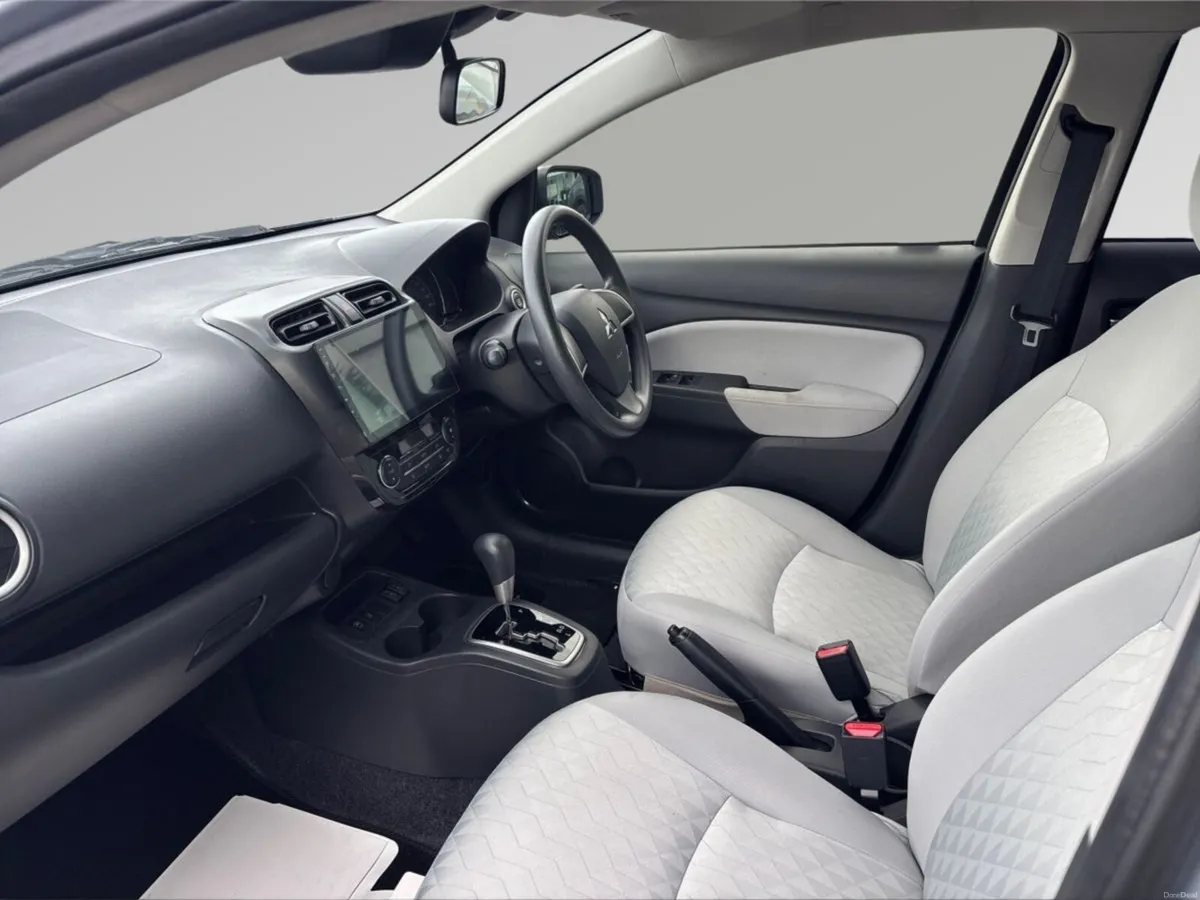 Mitsubishi Mirage 1.2 - Image 4