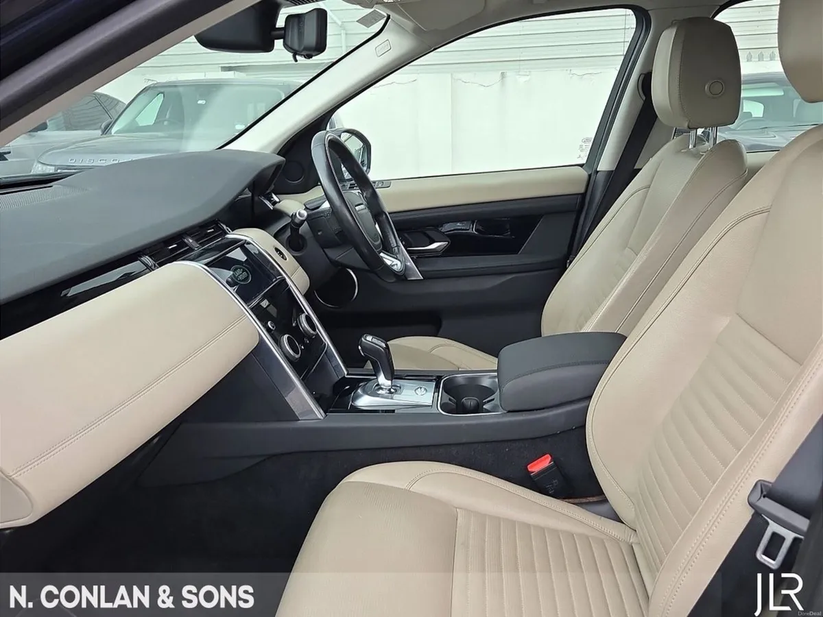 Land Rover Discovery Sport 2.0D S 7 SEATER AUTO *N - Image 3