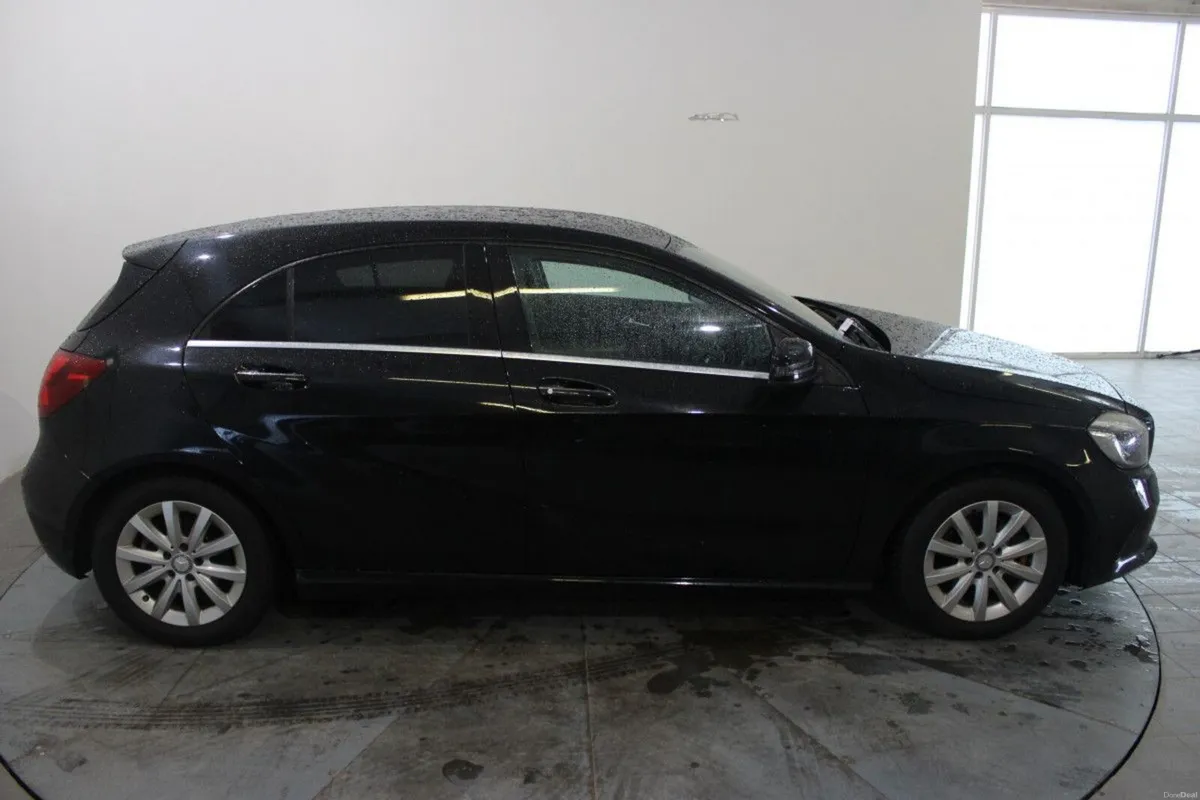 Mercedes-Benz A-Class A 180 STYLE AUTO - TENDER 13 - Image 3