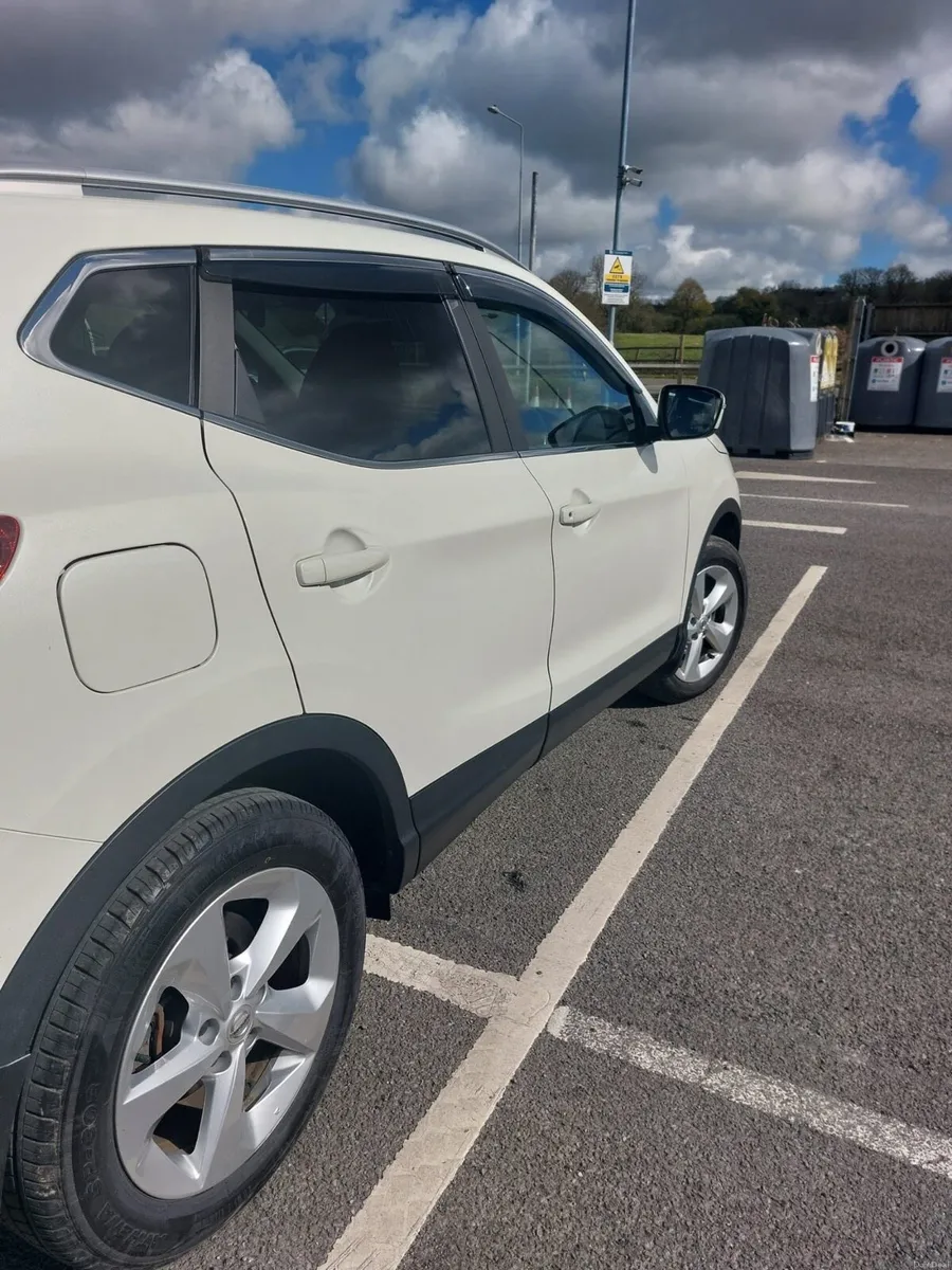 Nissan Qashqai - Image 4