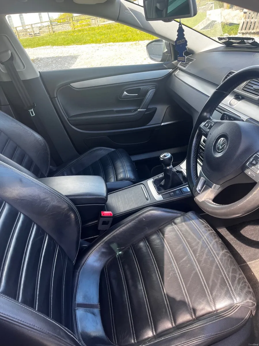 Volkswagen CC 2012 - Image 3