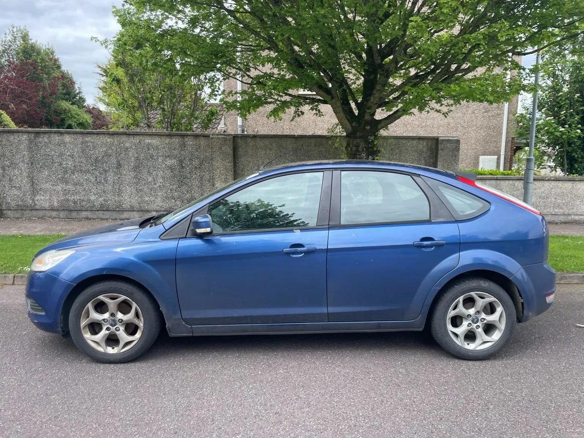 Ford Focus 2010 *NCT 02/2027* - Image 4