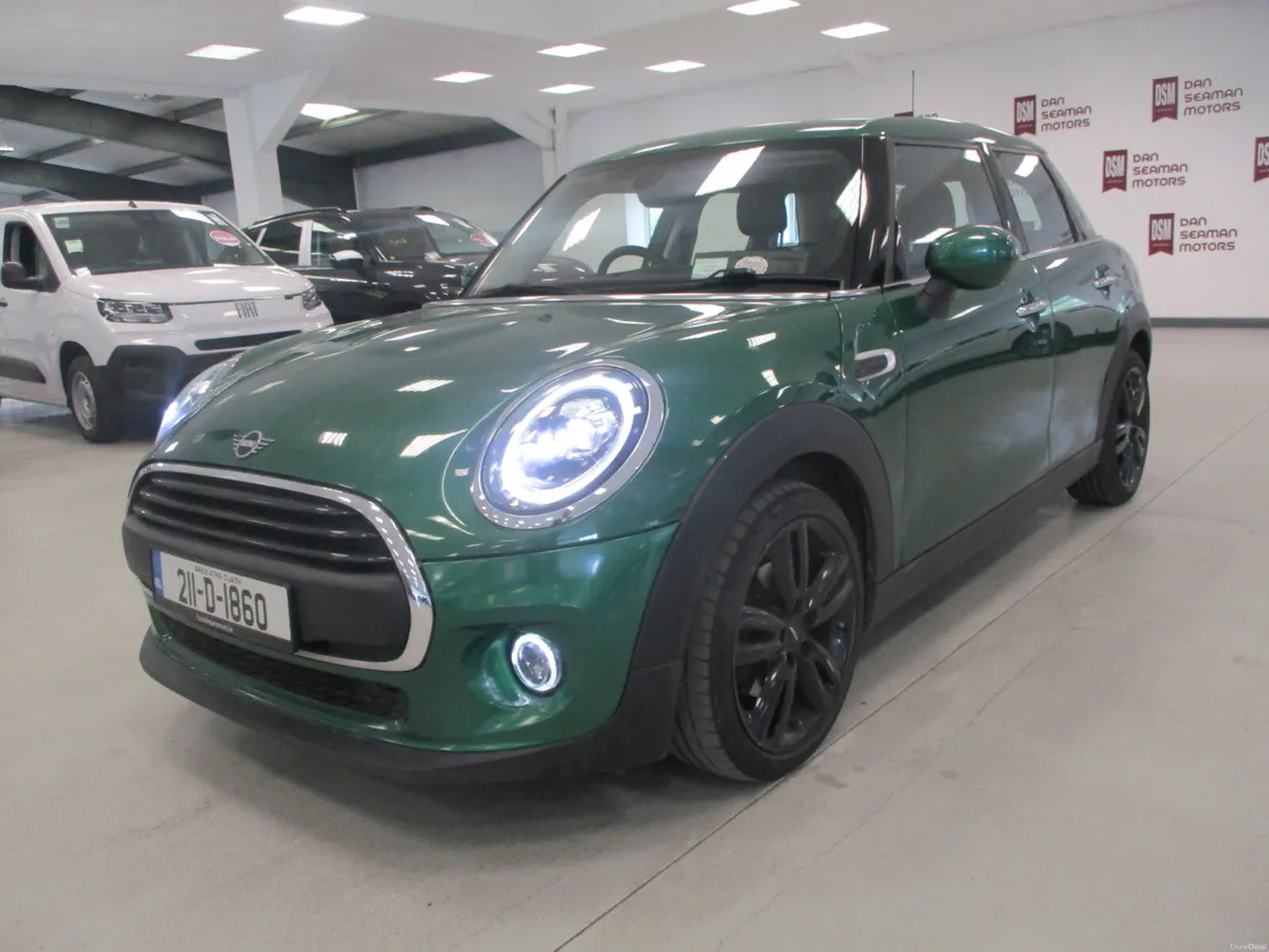 Mini One 5 DOOR CLASSIC 1.5 PET 2021-LOW KM'S - Image 4