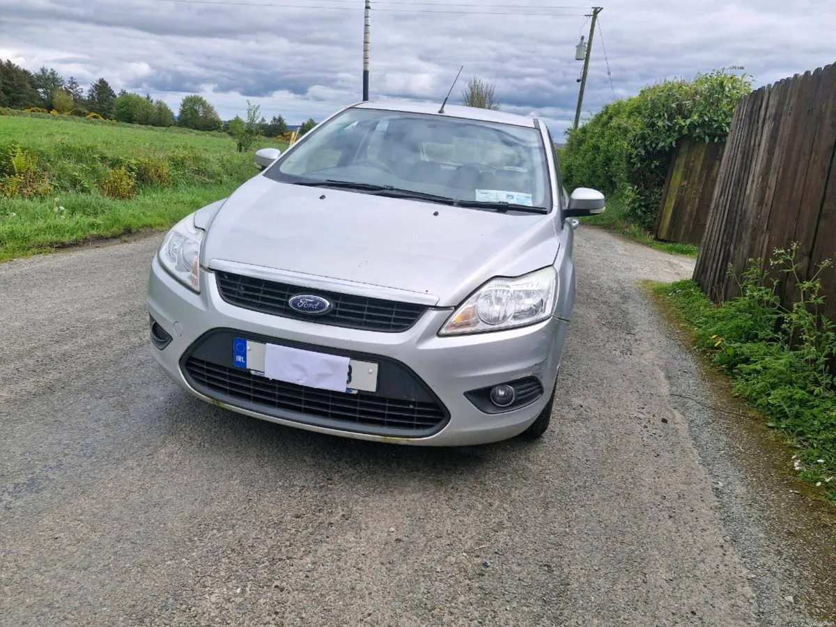 Ford Focus Car - Image 3