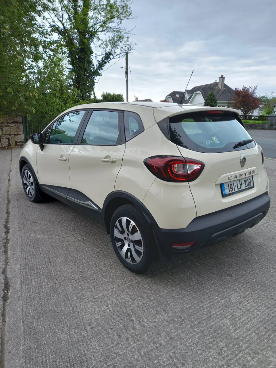 2019 Renault Captur 1L Petrol - Image 3
