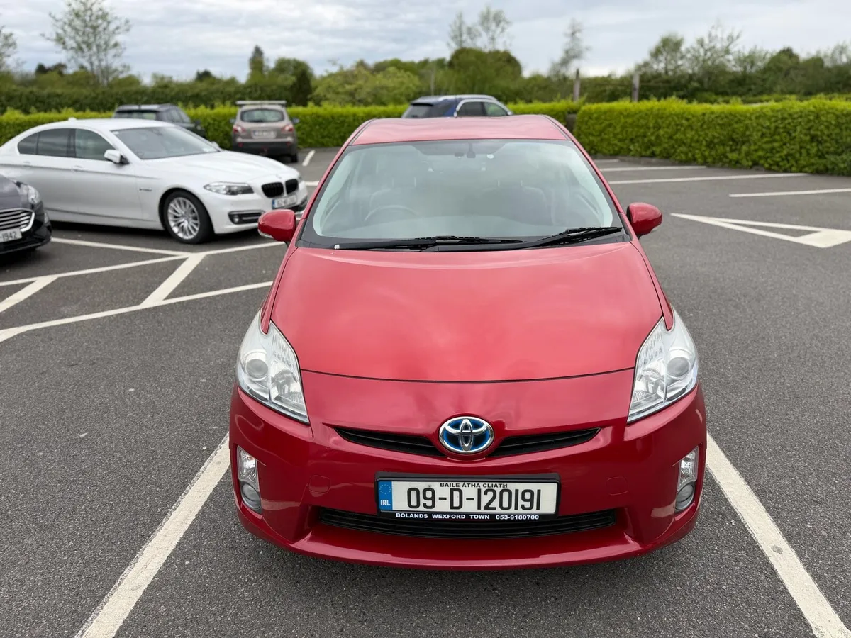 Toyota Prius NCT/Tax/TopSpec/spotless/low mileage - Image 2
