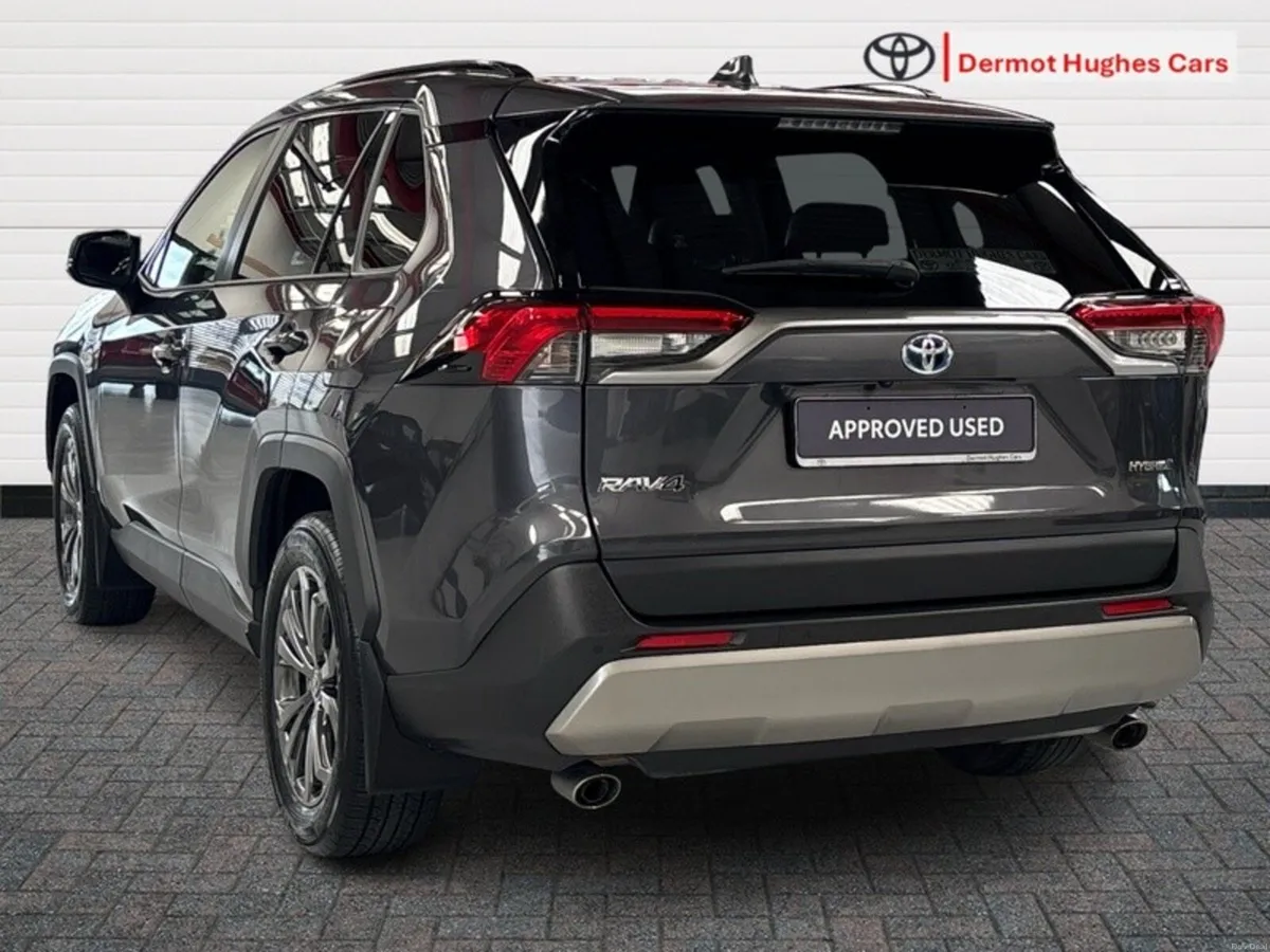 Toyota RAV4 HYBRID SOL 4DR AUTO - Image 2