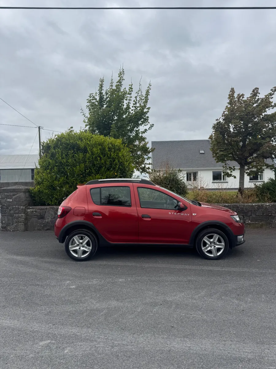 Dacia Sandero Stepway 2016 - Image 2