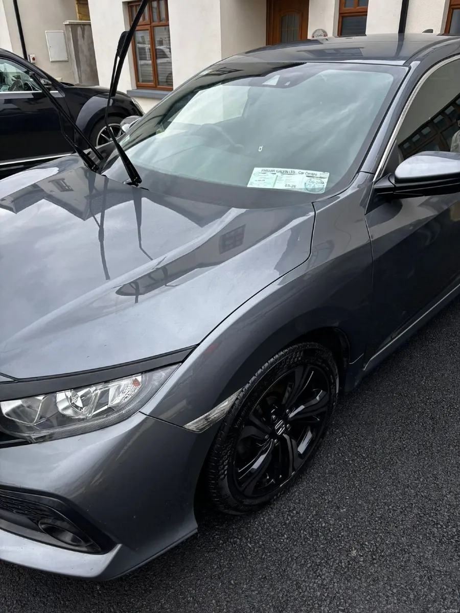 Pristine 2018 Honda Civic VTEC Turbo Smart Plus - Image 3