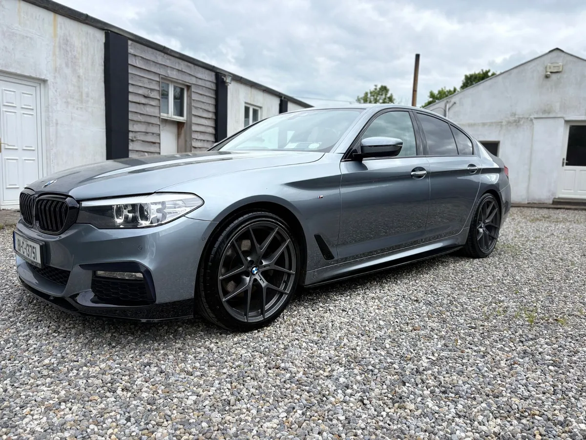 BMW 5-Series 2018 - Image 3