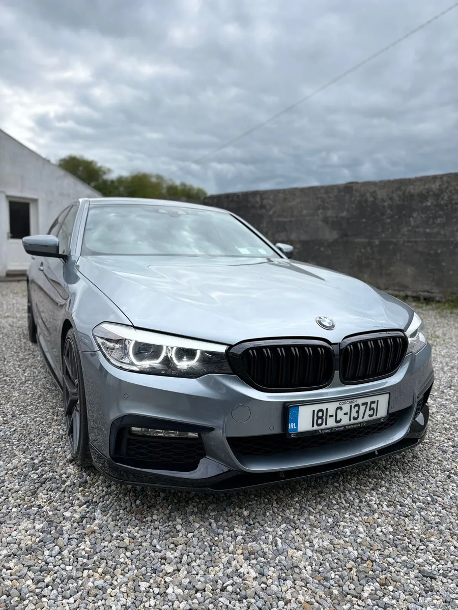 BMW 5-Series 2018 - Image 1