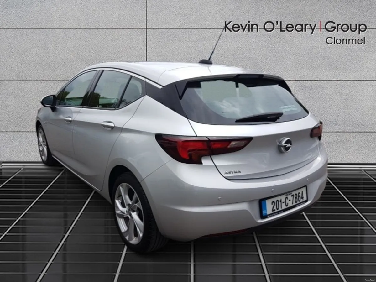 Opel Astra SRi 1.2 Turbo 110PS 6 Speed - Image 3