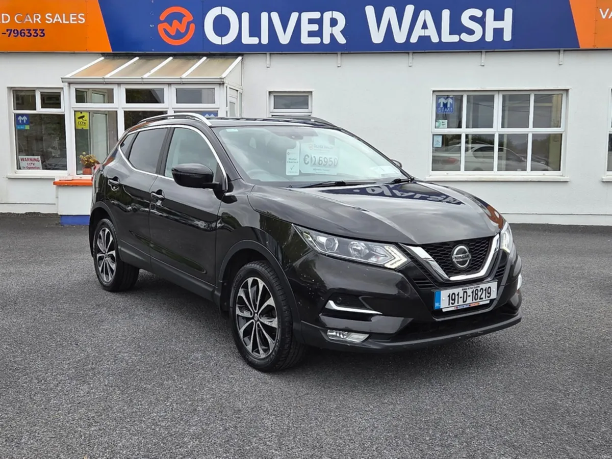 Nissan Qashqai 1.5 SV 18 4DR - Image 1
