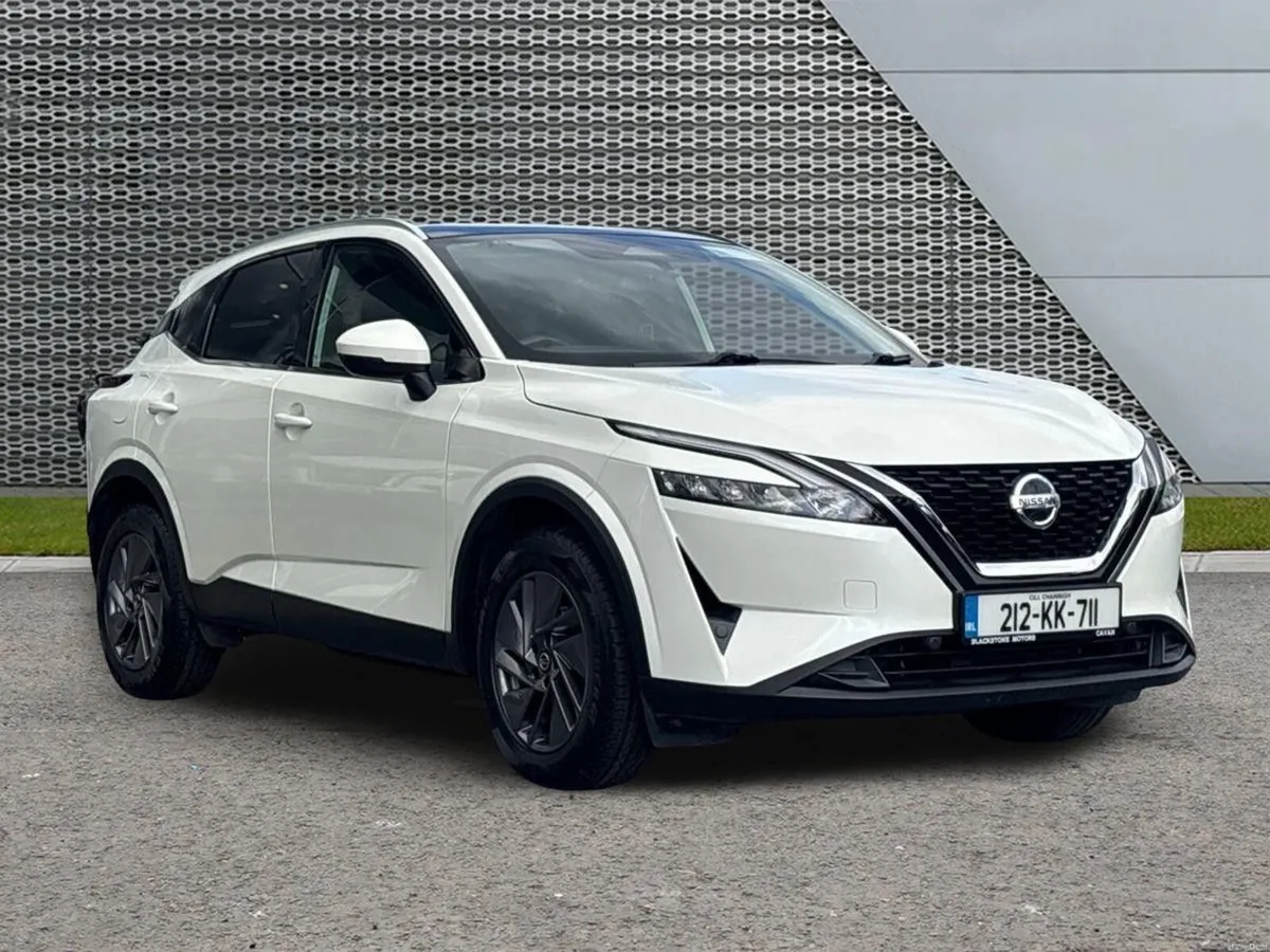 Nissan Qashqai 1.3 PET MILD HYBRID SV - Image 1