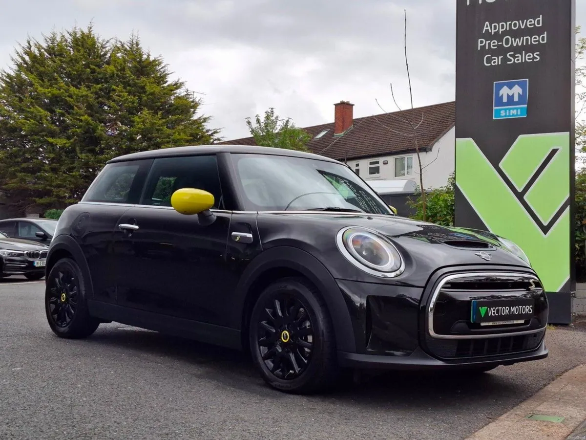 Mini Cooper Electric Level 2 - Image 1