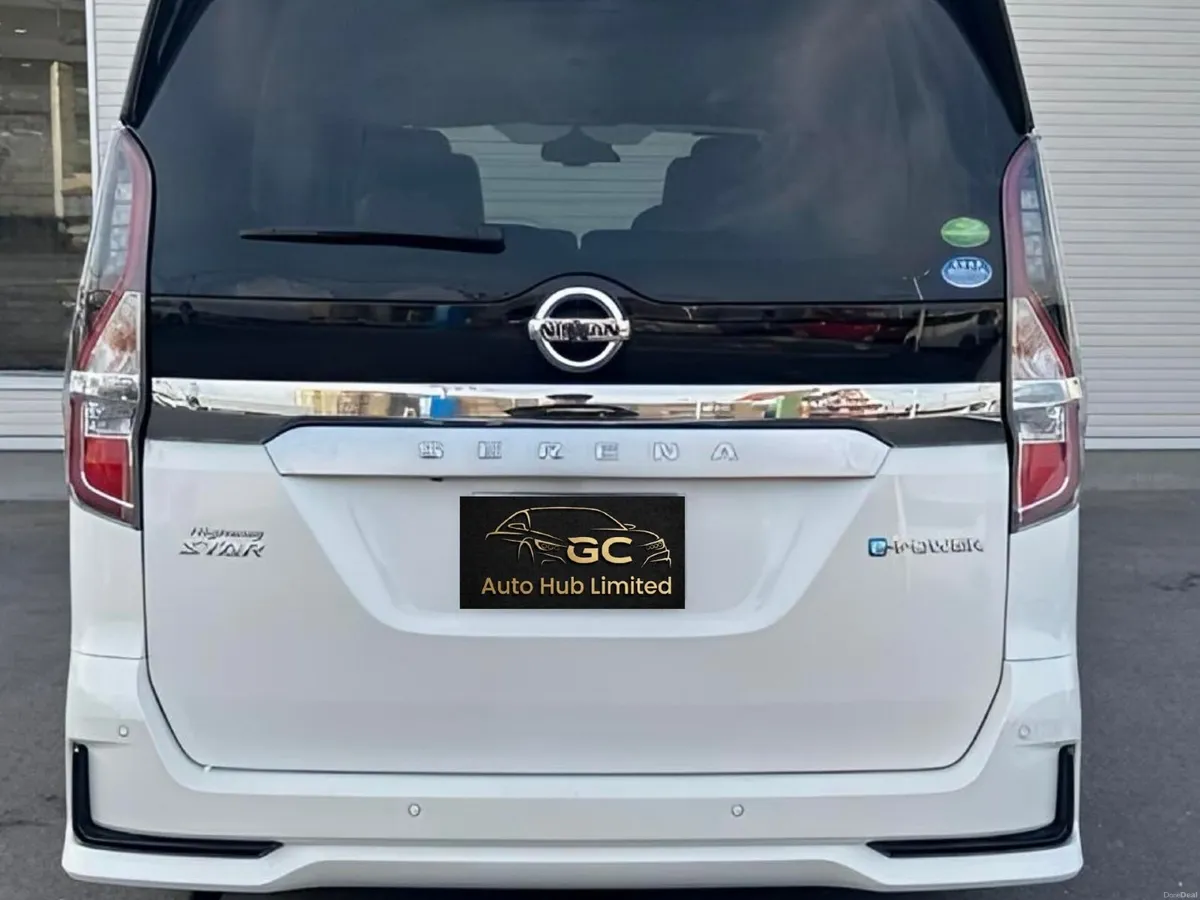 Nissan Serena E-POWER HIGHWAY STAR - Image 2