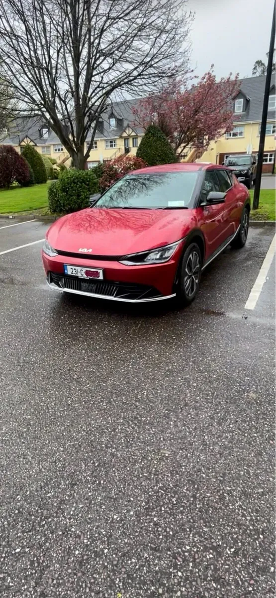 KIA EV6 - Image 1