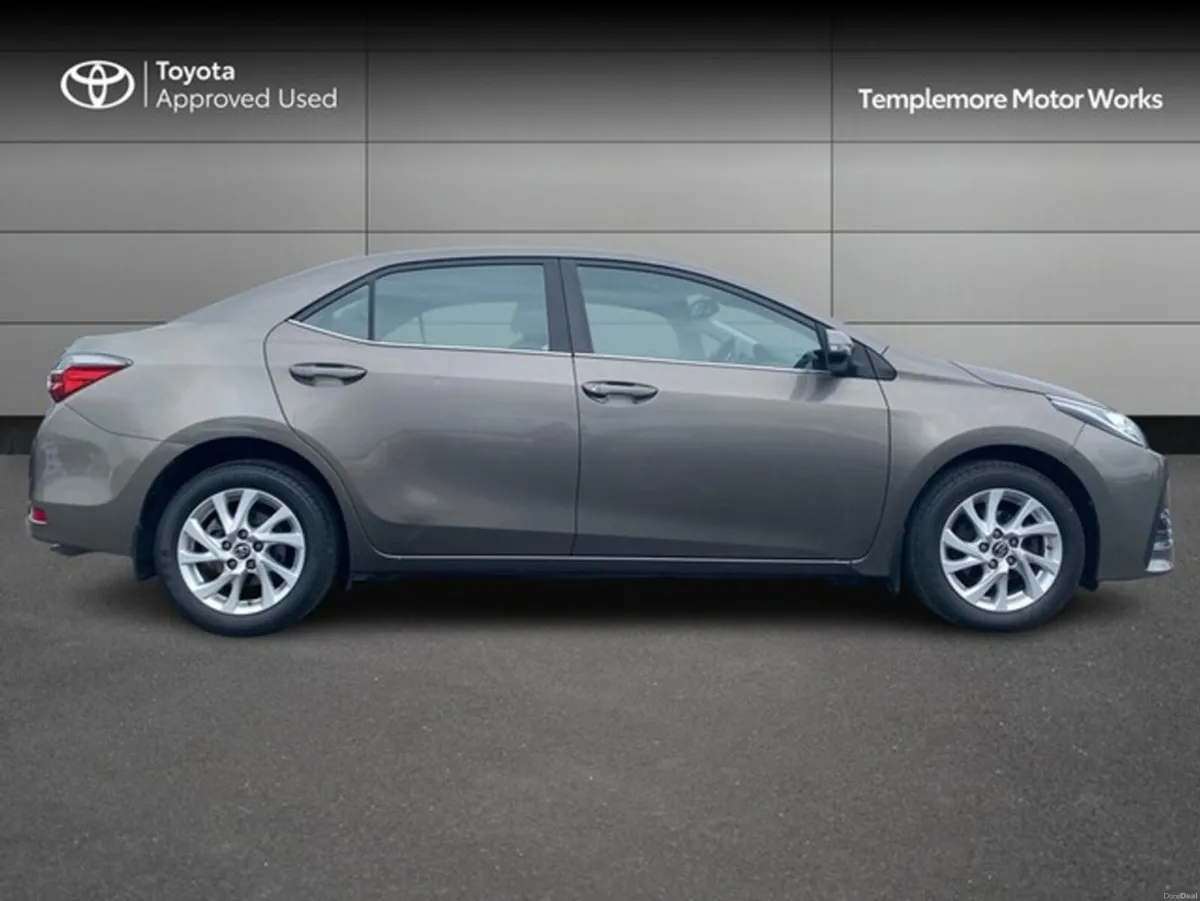 Toyota Corolla COROLLA 1.33 LUNA - Image 3