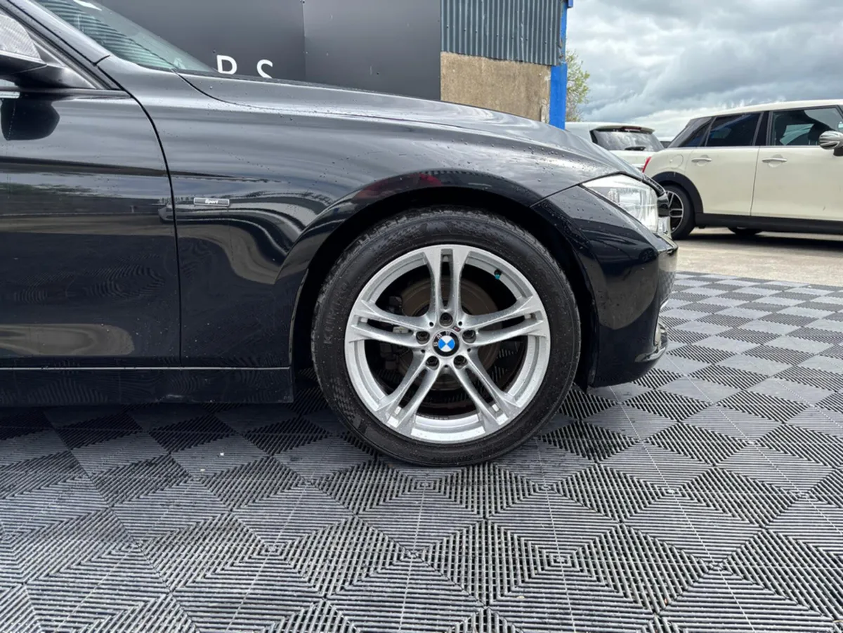 BMW 3-Series BMW 320D  fully loaded with spec, all - Image 3