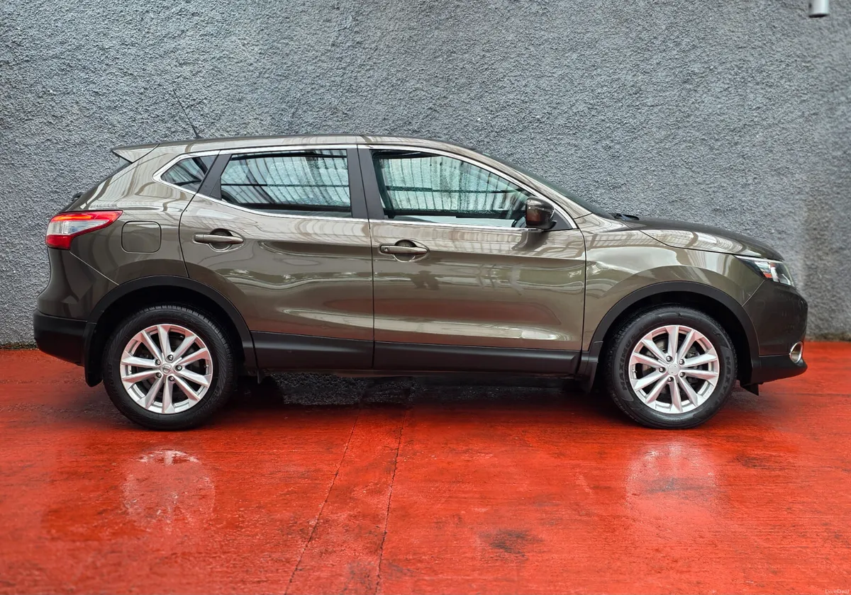 2015 Nissan Qashqai 1.5 (diesel) very clean jeep - Image 6