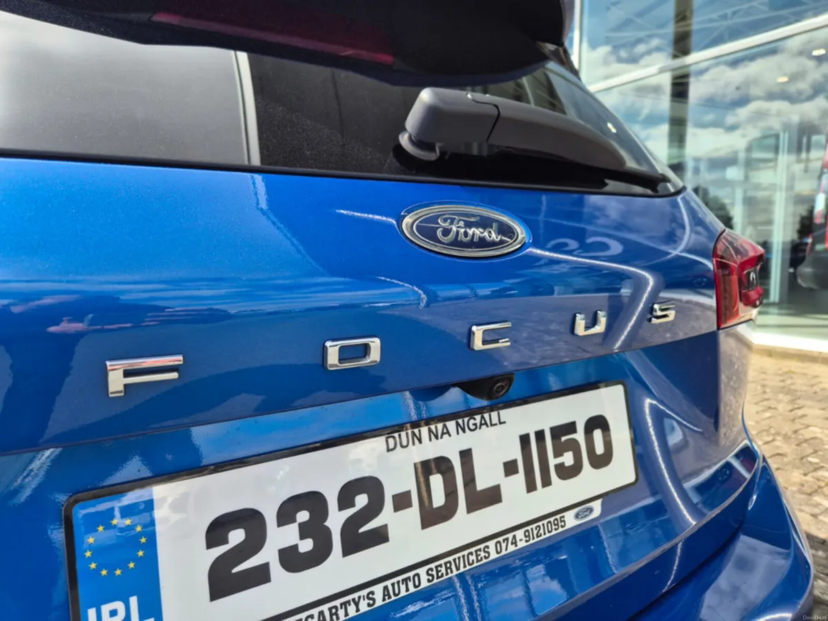 Ford Focus ST-LINE X ESTATE 1.5TD 115PS AUTO - Image 4