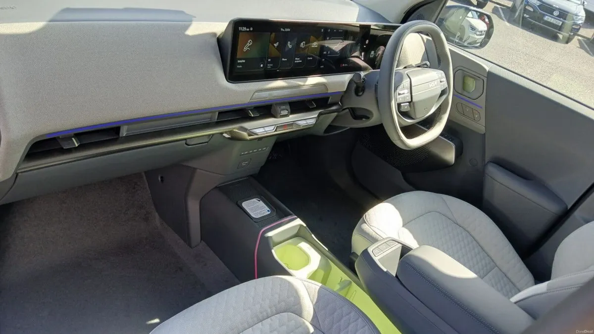 Kia EV2 EV2 EARTH STANDARD RANGE **FULLY ELECTRIC, - Image 3