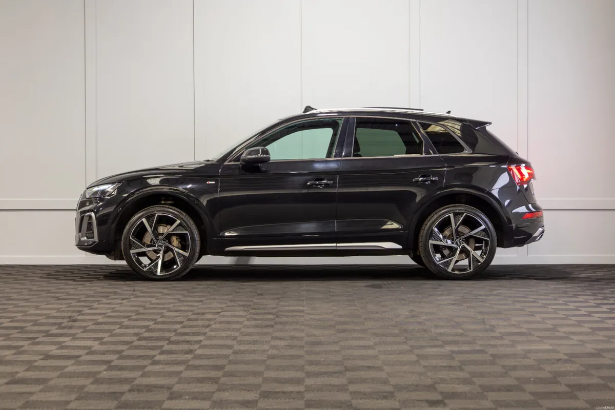 2021 Audi Q5 S-Line - Image 3