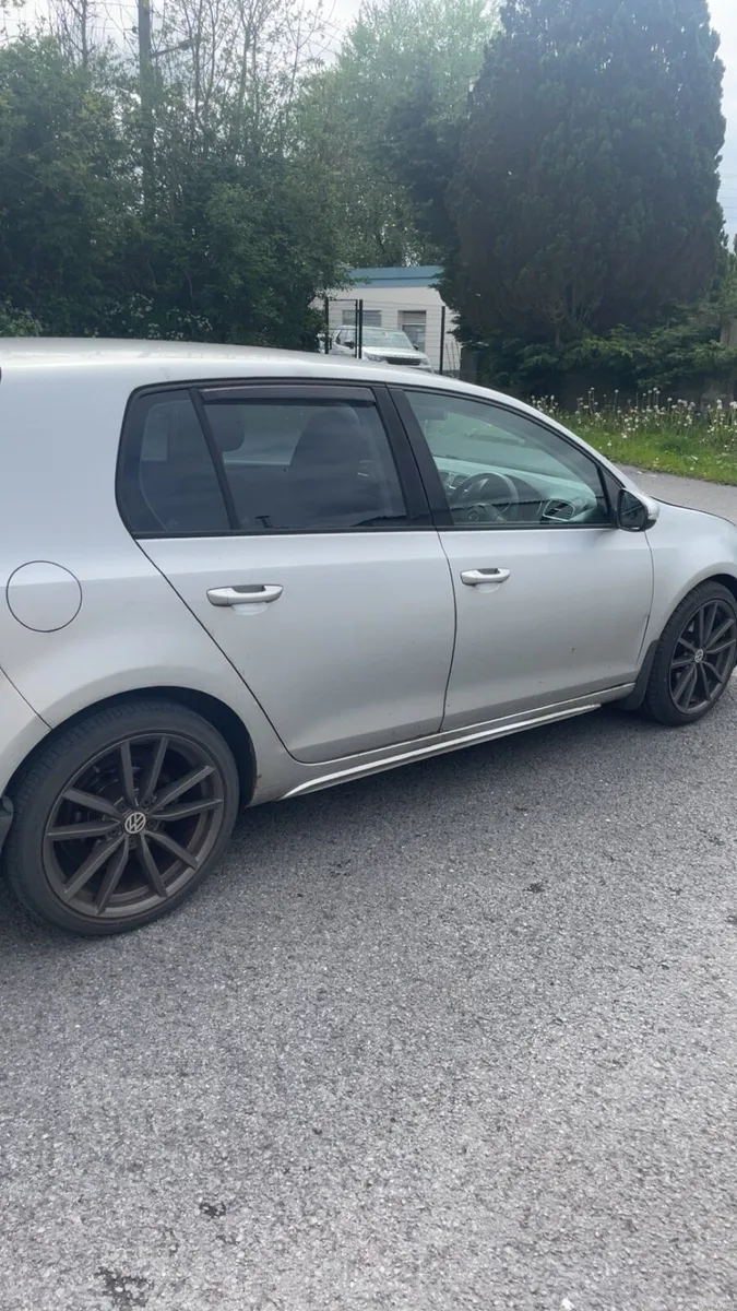Golf mk6 - Image 2