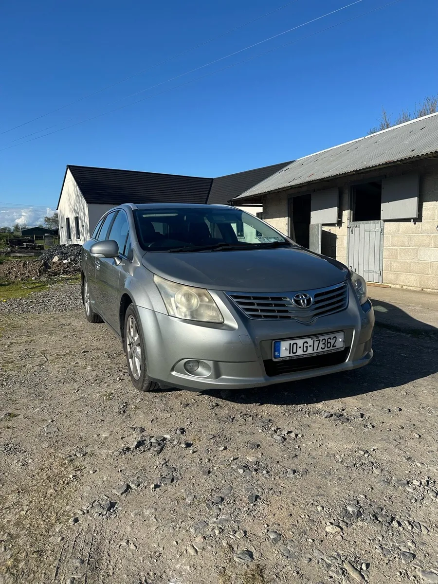 Toyota avensis estate diesel - Image 1