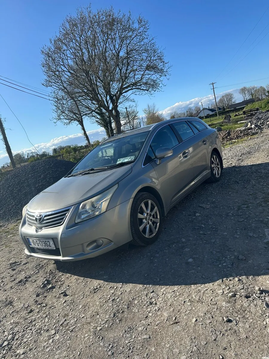 Toyota avensis estate diesel - Image 3