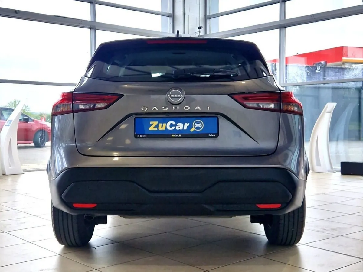 Nissan Qashqai 1.3 PET MILD HYBRID SV - Image 4