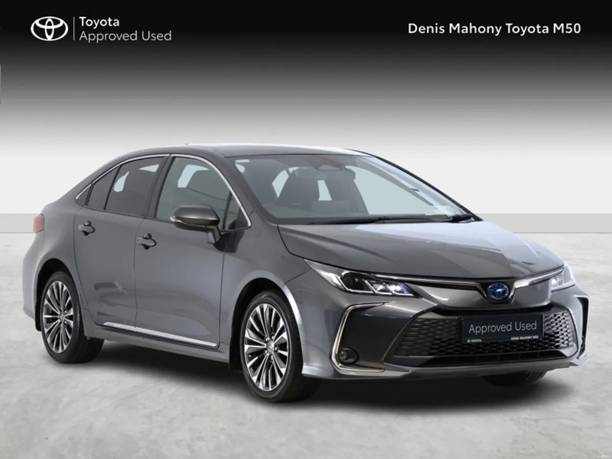 Toyota Corolla Luna Sport Saloon Hybrid - Image 1